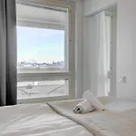 Modern And Stylish 1br With Balcony By Nordic Collection *
