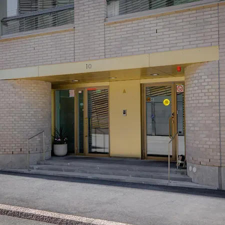 Modern And Stylish 1br With Balcony And View