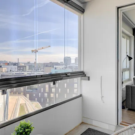 Lägenhet Modern And Stylish 1br With Balcony And View