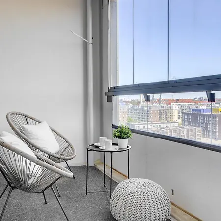 Modern And Stylish 1br With Balcony By Nordic Collection Lägenhet *