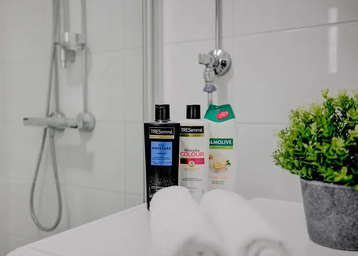 Modern And Stylish 1br With Balcony By Nordic Collection هلسنكي