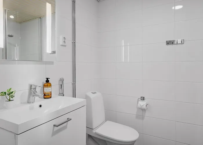 Modern And Stylish 1br With Balcony By Nordic Collection هلسنكي