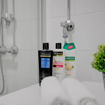 Modern And Stylish 1br With Balcony By Nordic Collection Helsínquia